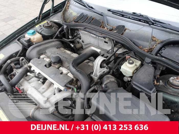 Volvo C70 2.0 T 20V Sloopvoertuig (2000, Groen)