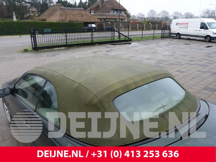 Volvo C70 2.0 T 20V Sloopvoertuig (2000, Groen)