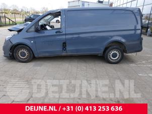 Mercedes Vito 14-