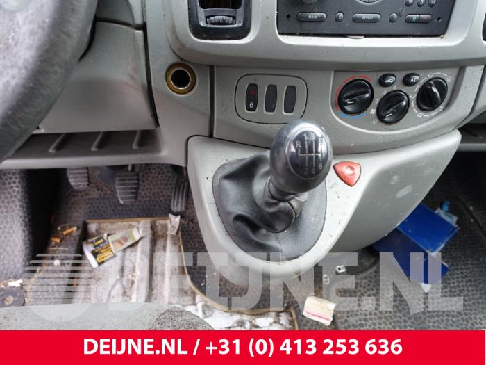 Opel Vivaro 1.9 DTI 16V Sloopvoertuig (2006, Wit)