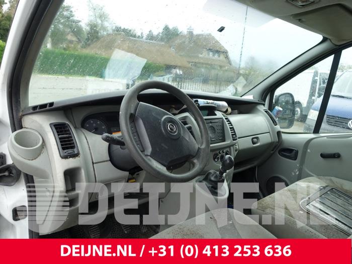 Opel Vivaro 1.9 DTI 16V Sloopvoertuig (2006, Wit)