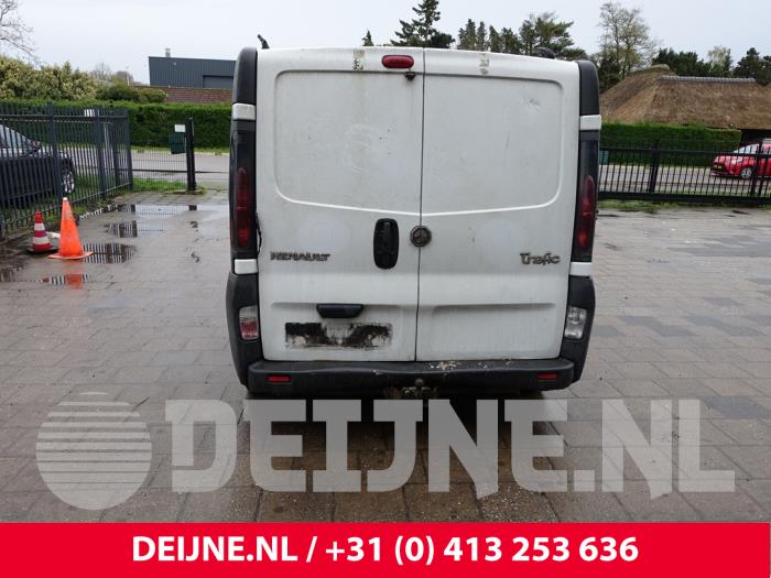 Opel Vivaro 1.9 DTI 16V Sloopvoertuig (2006, Wit)