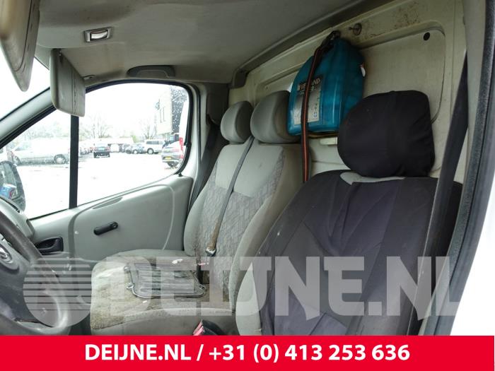 Opel Vivaro 1.9 DTI 16V Sloopvoertuig (2006, Wit)