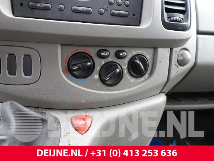 Opel Vivaro 1.9 DTI 16V Sloopvoertuig (2006, Wit)