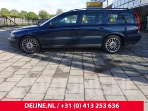 Volvo V70 01-