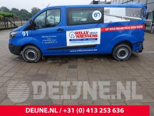 Ford Transit Custom 12-