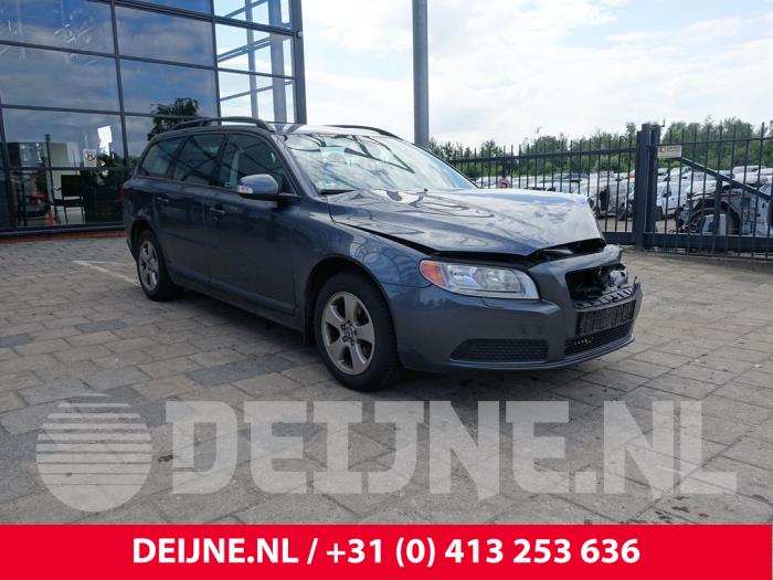 Volvo V70 Dynamo O220192 Donor vehicle
