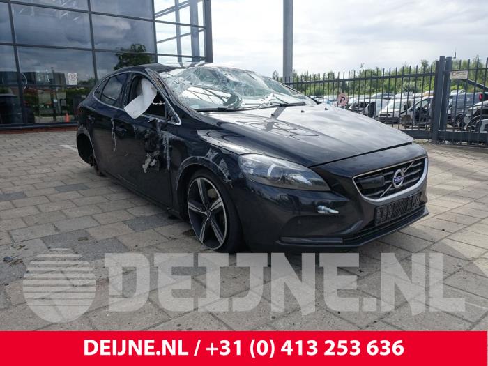 Volvo V40 Uitlaat Einddemper O220806 Donorvoertuig