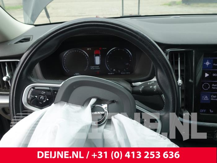 Volvo V60 II 2.0 D3 16V Sloopvoertuig (2020, Zwart)