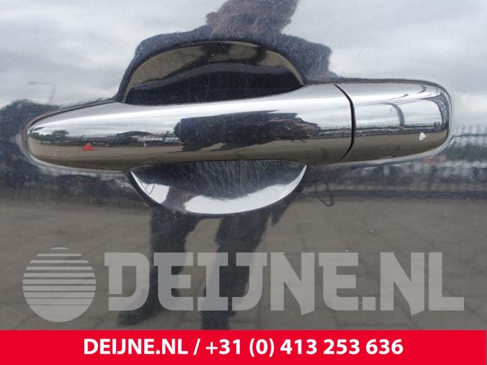 Volvo V40 1.6 D2 Sloopvoertuig (2013, Zwart)