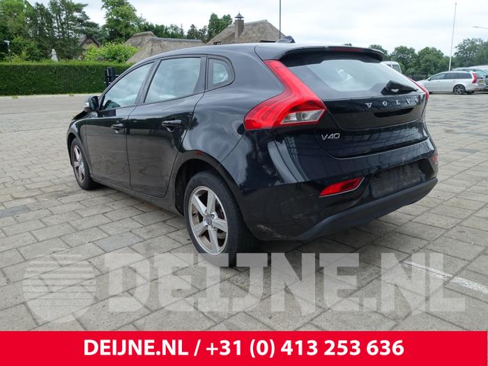 Volvo V40 1.6 D2 Sloopvoertuig (2013, Zwart)