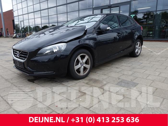 Volvo V40 1.6 D2 Sloopvoertuig (2013, Zwart)