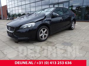 Volvo V40 12-