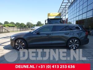 Volvo V60 19-