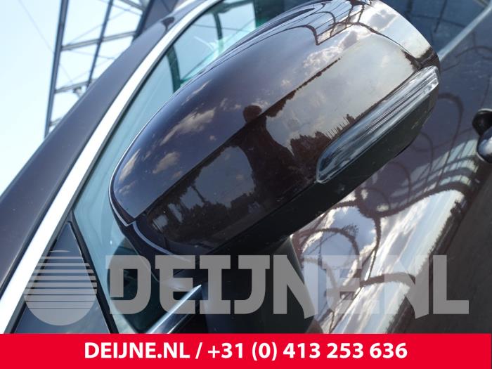 Volvo XC60 II 2.0 T8 16V Recharge, Twin Engine AWD Sloopvoertuig (2018, Bruin)