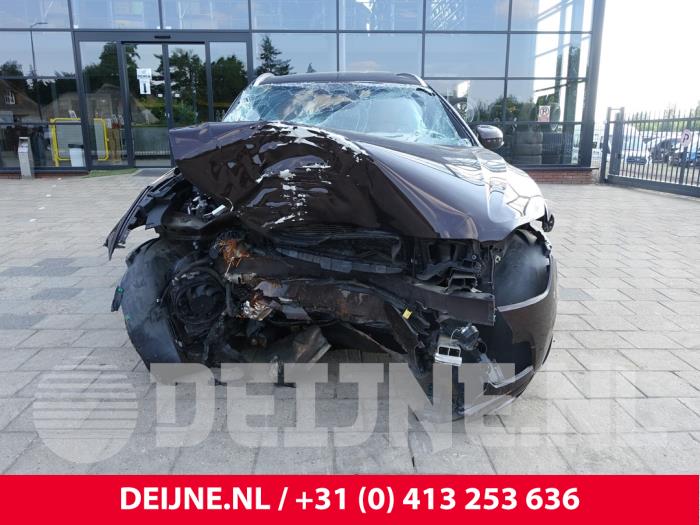 Volvo XC60 II 2.0 T8 16V Recharge, Twin Engine AWD Sloopvoertuig (2018, Bruin)