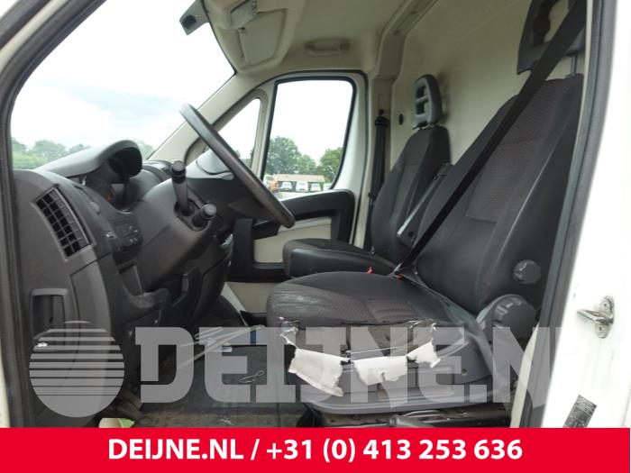 Peugeot Boxer 2.2 HDi 130 Euro 5 Sloopvoertuig (2016, Wit)