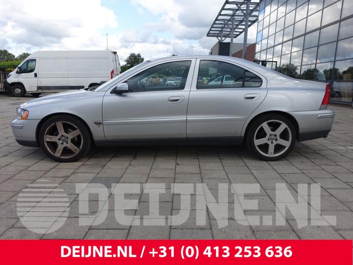 Volvo S60 I 2.4 20V 140 Sloopvoertuig (2005, Grijs)