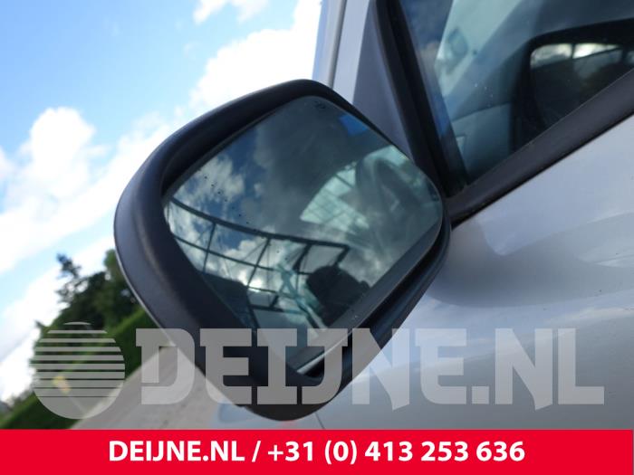 Volvo S60 I 2.4 20V 140 Sloopvoertuig (2005, Grijs)