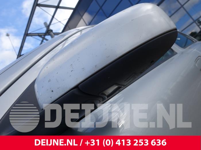 Volvo S60 I 2.4 20V 140 Sloopvoertuig (2005, Grijs)