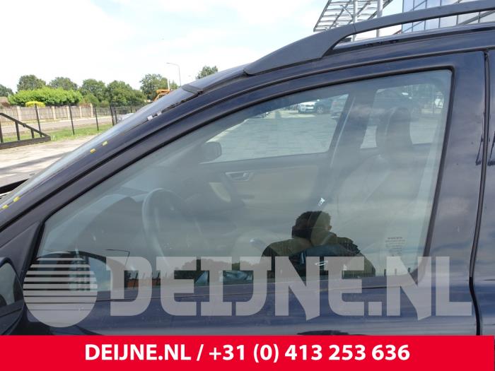 Volvo V70 2.5 R Turbo 20V Sloopvoertuig (2003, Zwart)