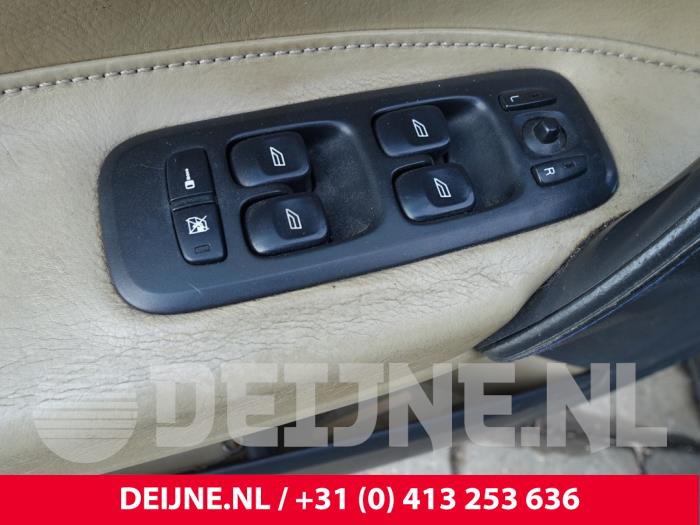 Volvo V70 2.5 R Turbo 20V Sloopvoertuig (2003, Zwart)