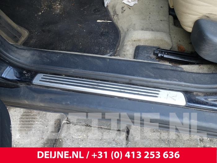 Volvo V70 2.5 R Turbo 20V Sloopvoertuig (2003, Zwart)