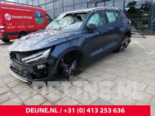 Volvo XC40 17-