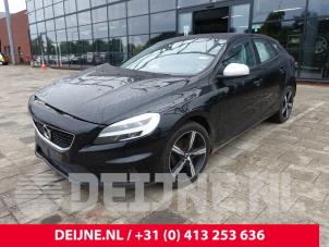 Volvo V40 12-