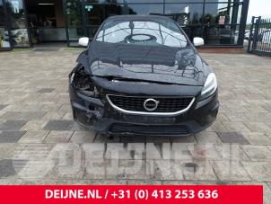 Volvo V40 12-