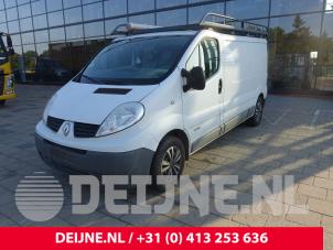 Renault Trafic 01-