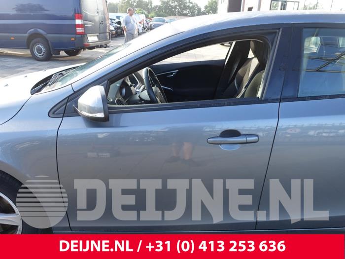 Volvo V40 2.0 D2 16V Sloopvoertuig (2016, Grijs)