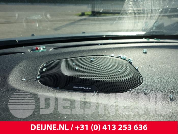 Volvo V40 2.0 D2 16V Sloopvoertuig (2016, Grijs)