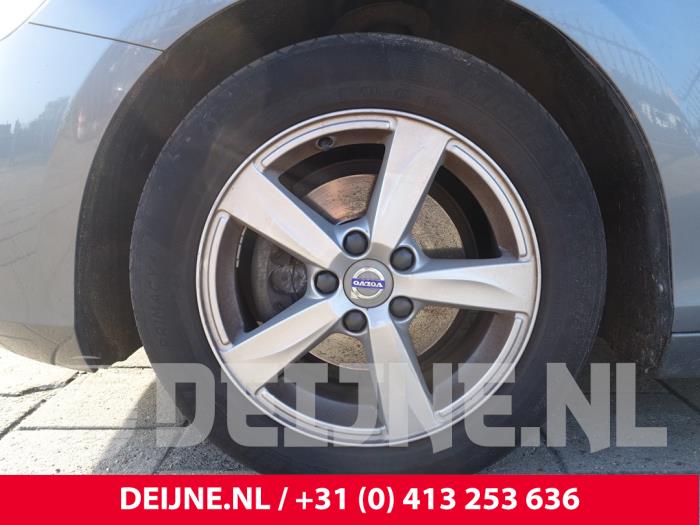 Volvo V40 2.0 D2 16V Sloopvoertuig (2016, Grijs)