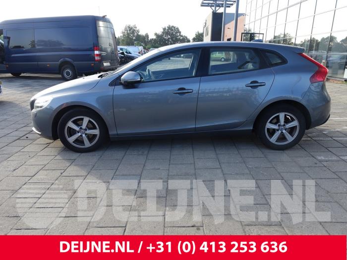 Volvo V40 2.0 D2 16V Sloopvoertuig (2016, Grijs)