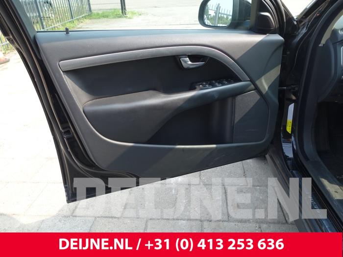 Volvo V70 2.5 T 20V Sloopvoertuig (2007, Zwart)