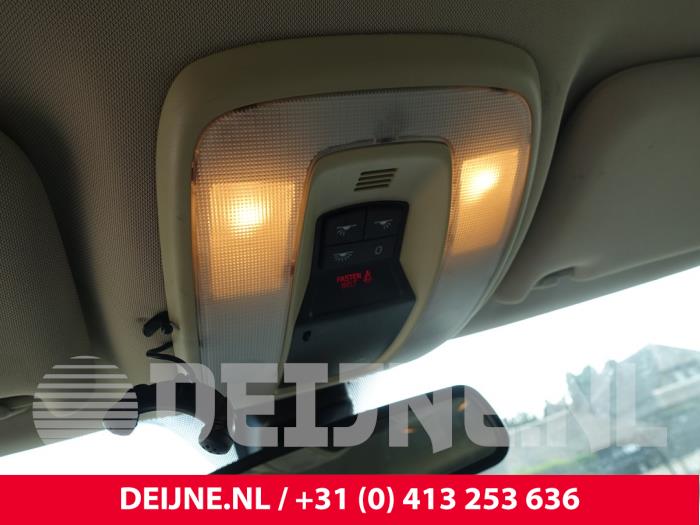 Volvo V70 2.5 T 20V Sloopvoertuig (2007, Zwart)