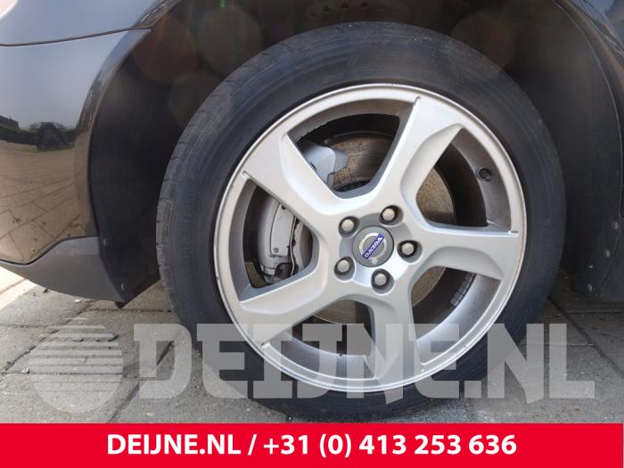 Volvo V70 2.5 T 20V Sloopvoertuig (2007, Zwart)