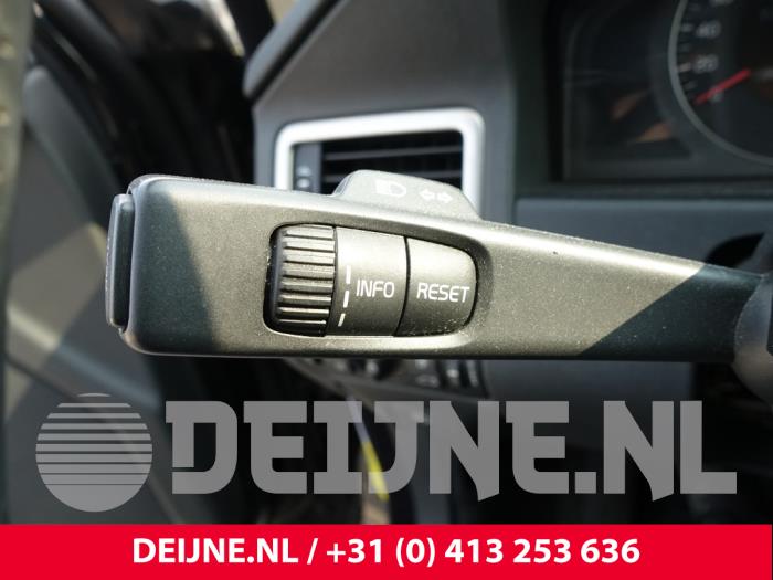 Volvo V70 2.5 T 20V Sloopvoertuig (2007, Zwart)