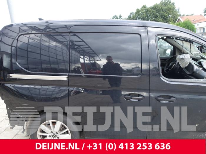 Volkswagen Caddy Cargo V 2.0 TDI BlueMotionTechnology Sloopvoertuig (2024, Zwart)