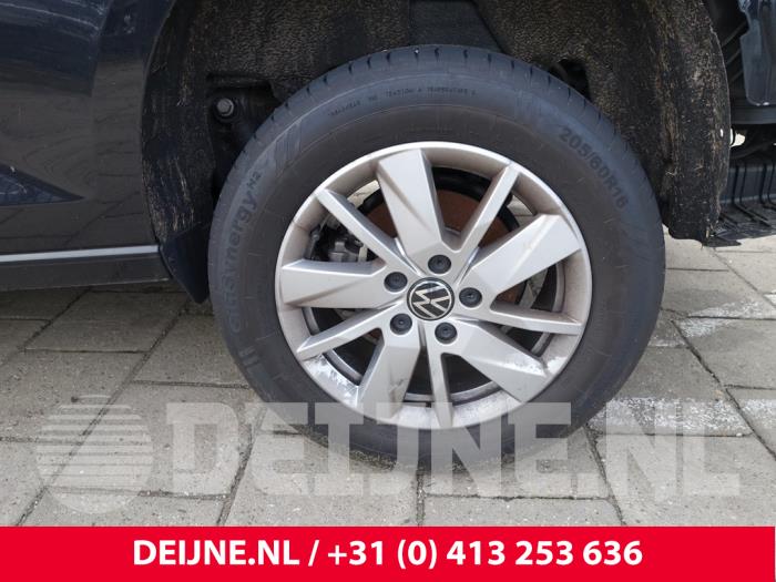 Volkswagen Caddy Cargo V 2.0 TDI BlueMotionTechnology Sloopvoertuig (2024, Zwart)