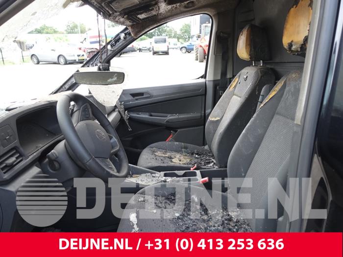 Volkswagen Caddy Cargo V 2.0 TDI BlueMotionTechnology Sloopvoertuig (2024, Zwart)