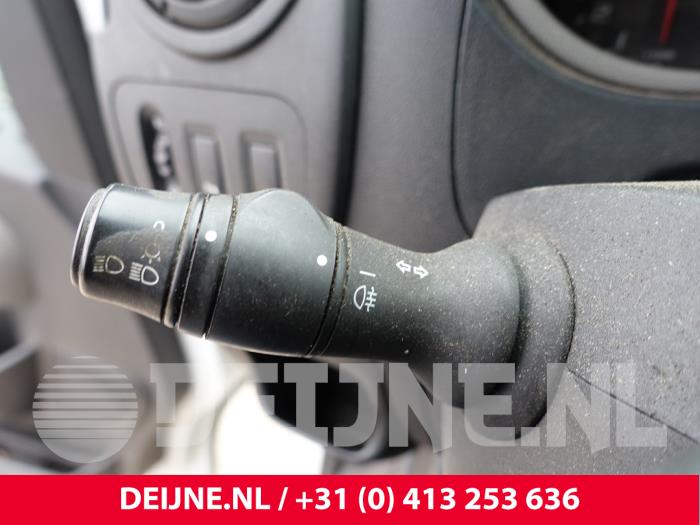 Renault Master III 2.3 dCi 150 16V Sloopvoertuig (2013, Wit)