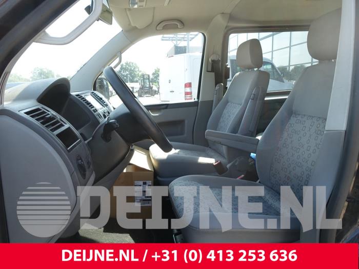 Volkswagen Transporter T5 2.5 TDi Sloopvoertuig (2009, Zwart)