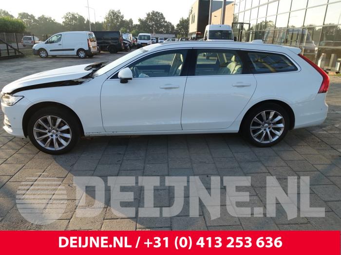 Volvo V90 II 2.0 D3 16V Sloopvoertuig (2017, Wit)