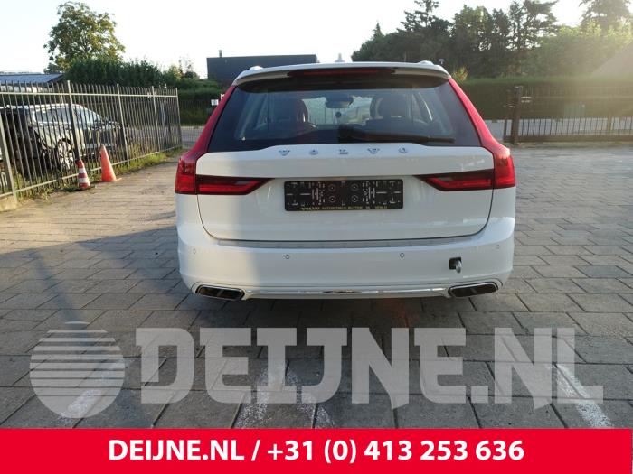 Volvo V90 II 2.0 D3 16V Sloopvoertuig (2017, Wit)