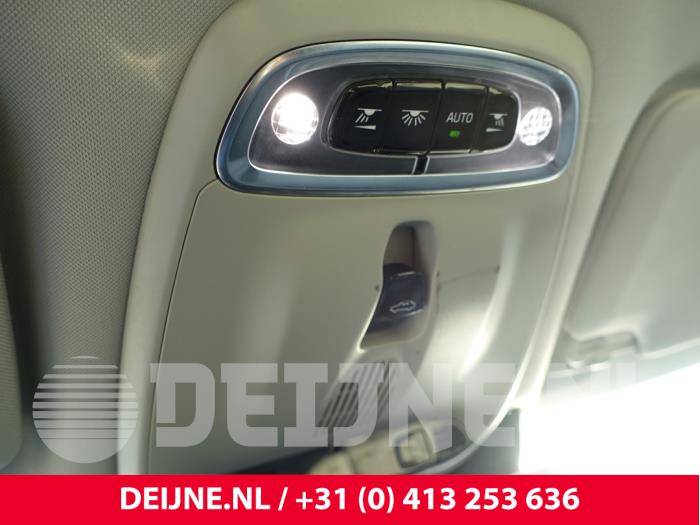 Volvo V90 II 2.0 D3 16V Sloopvoertuig (2017, Wit)