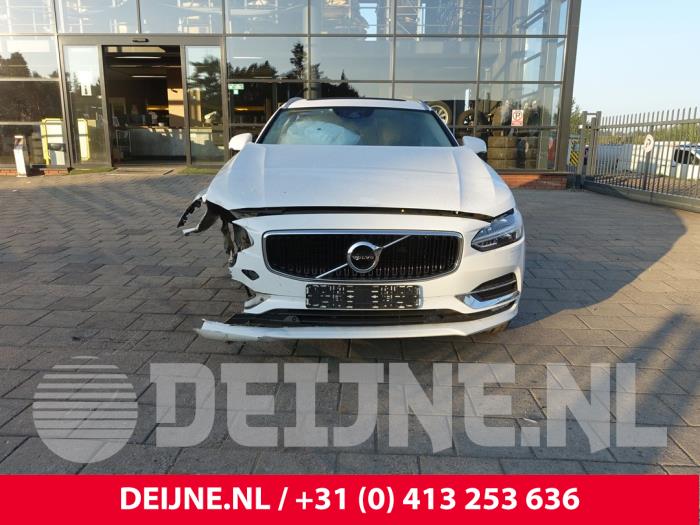 Volvo V90 II 2.0 D3 16V Sloopvoertuig (2017, Wit)