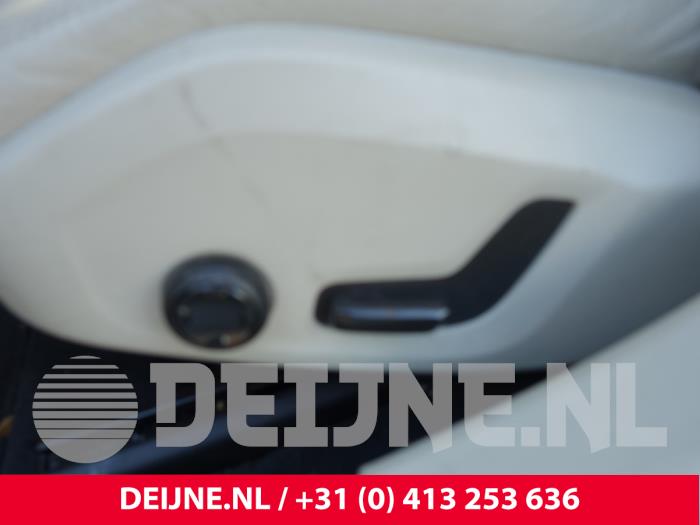 Volvo V90 II 2.0 D3 16V Sloopvoertuig (2017, Wit)