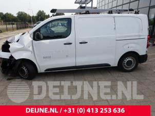 Opel Vivaro 19-